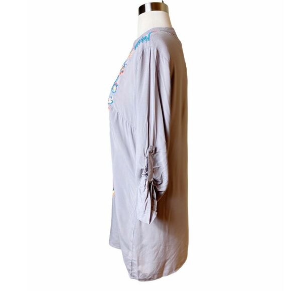 LUNA MOON Gray Floral Embroidered Blouse Peasant Top 3/4 Sleeve Small NWT ANTHRO - Picture 5 of 11